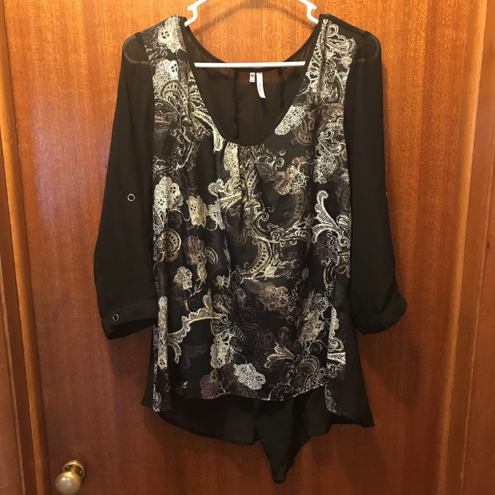 Studio Y Size XL Blouse